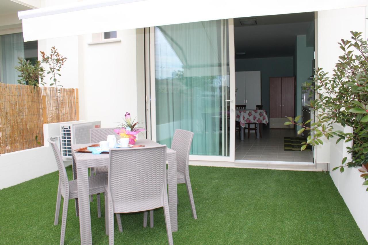 Residence Il Triangolo Roseto Degli Abruzzi Εξωτερικό φωτογραφία